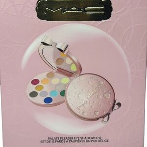 MAC Palate Pleaser Eye Shadow Set